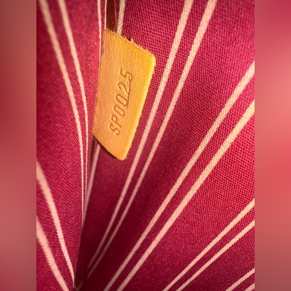 ❌SOLD❌Authentic Limited edition line 2005 LV Anigua Cabas MM Tote Bag. - Picture 14 of 15